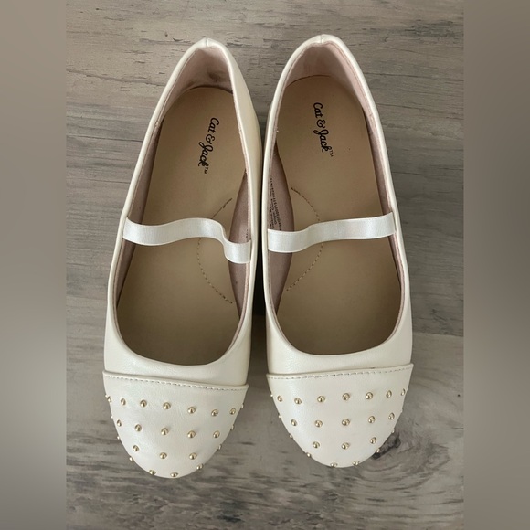CAT & JACK Elegant Cream Studded Flats 12T - Picture 2 of 6